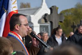 Discours du Maire au cimetière du Commonwealth 